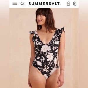 New Summersalt The Ruffle Backflip Swimsuit Womens 14 Paradise Sea Urchin Floral